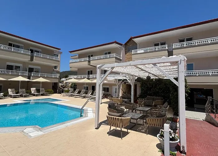 Plaza Hotel Sarti