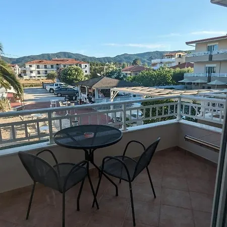 Отель Plaza Сарти